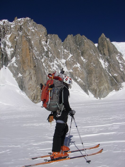 Koen wijst naar Filo d'Ariane (III 5, 350m) Koen wijst naar Filo d'Ariane (III 5, 350m)