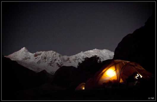 Basecamp Ichinca by night