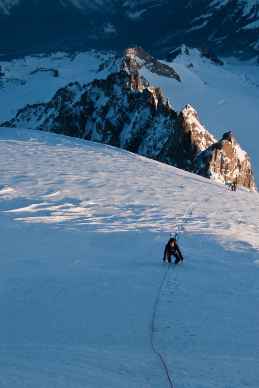 Jonas 50 meter onder de top