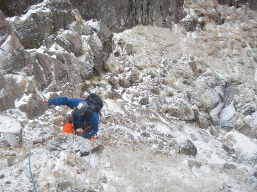 Dominique klimt de laatste meters naar de top