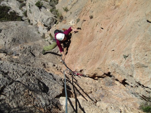 crack-climbing in Diedros Mágicos ©sanne