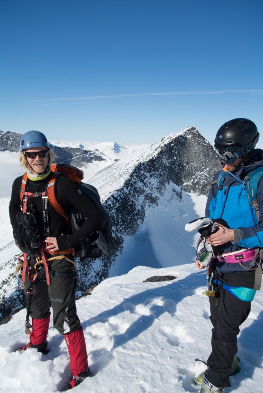 Somewhere between Tveratinden and Ymmelstinden