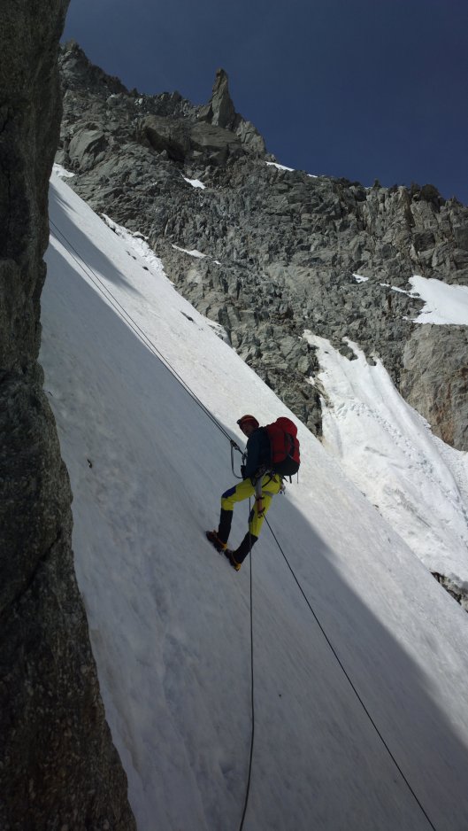 Rappel in de Gigord Couloir ©Jeroen