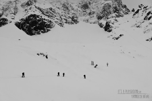 Grijs en grauw onder de noordwand van de Aiguille du Midi