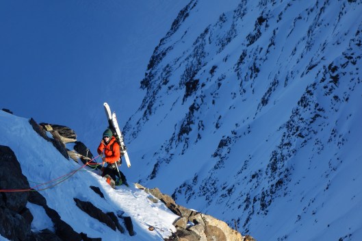 Denis zoekt rapellijn op de Wilder Pfaff ©Matthias Knaus
